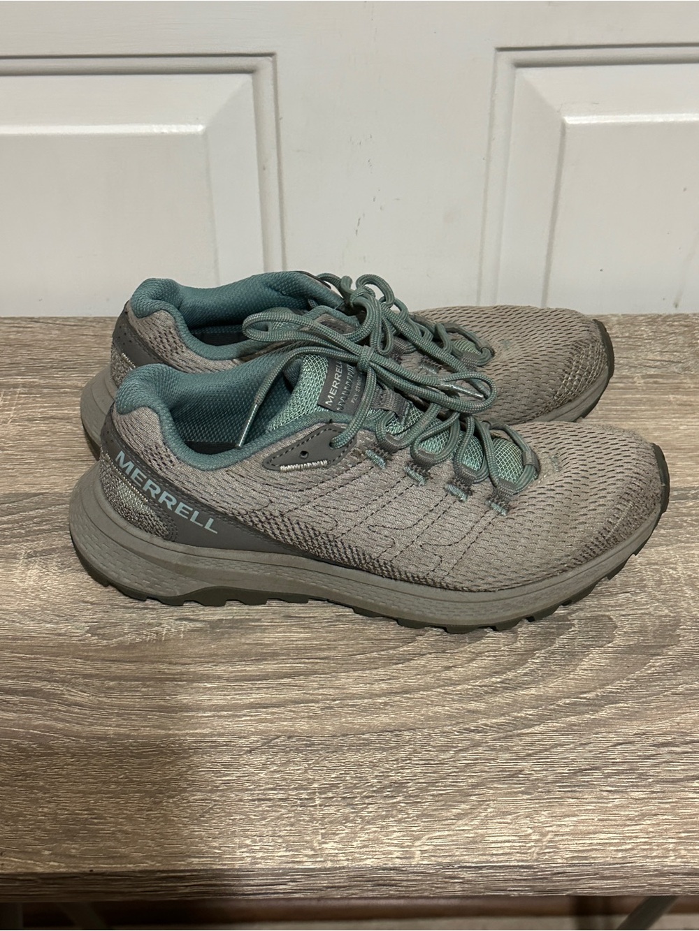 Merrell Fly Strike Women Sneakers Paloma Trail Running Shoes Sz 7.5 Grey Perform